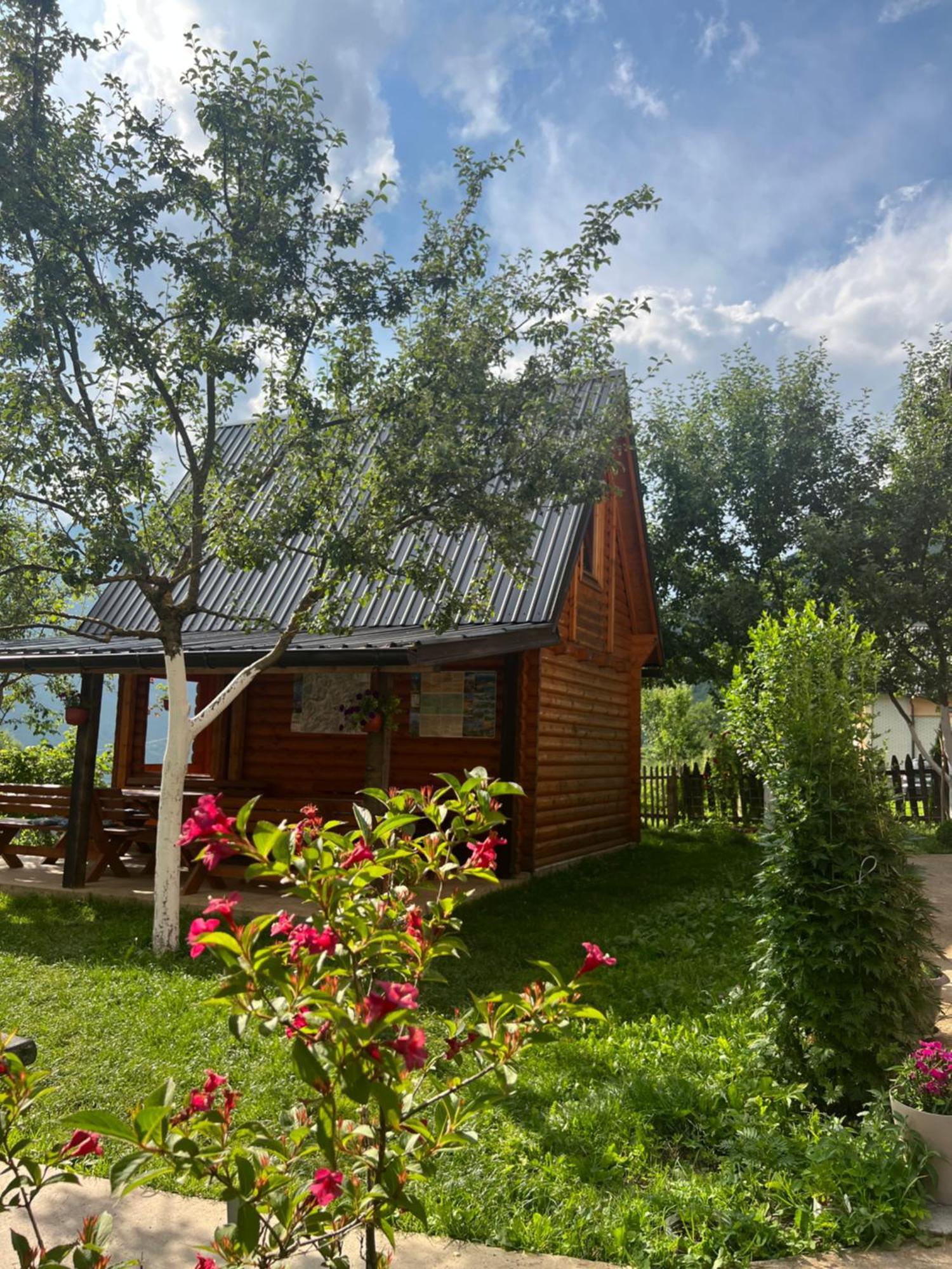Guest House Kollata Vuthaj Екстериор снимка